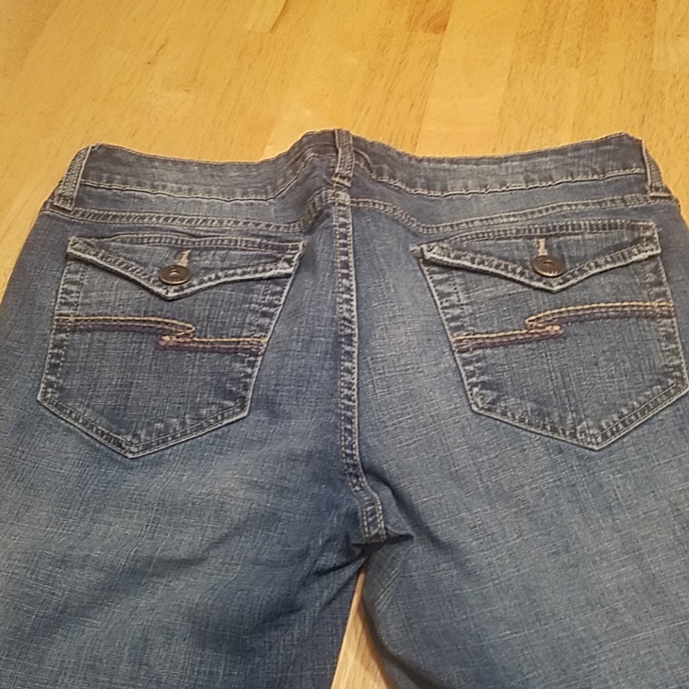 Arizona Jeans - Picture 4 of 5